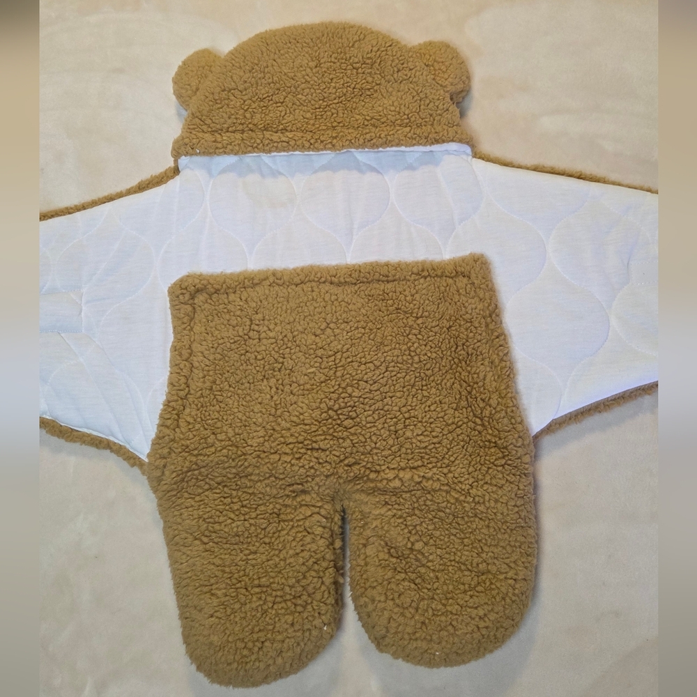 Teddy Bear Baby Sleep Sack Suit Cozy Sherpa Footed Outfit Neutral Baby Aesthetic - Picture 3 of 4